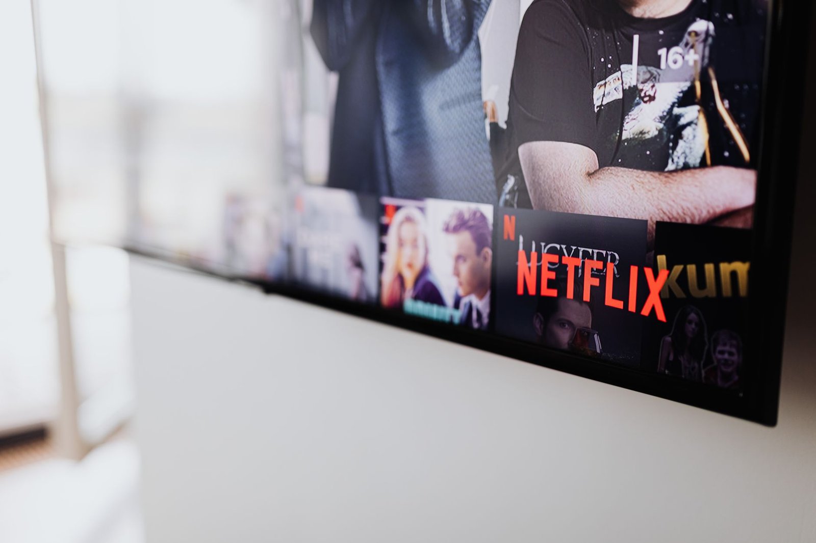 best art TVs