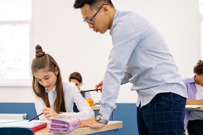 Unlocking AI: Free ChatGPT Tailored for Educators Unlocking AI: Free ChatGPT Tailored for Educators