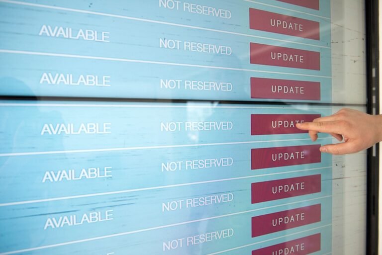 Microsoft Extends Windows 10 Update Program by Another Year
