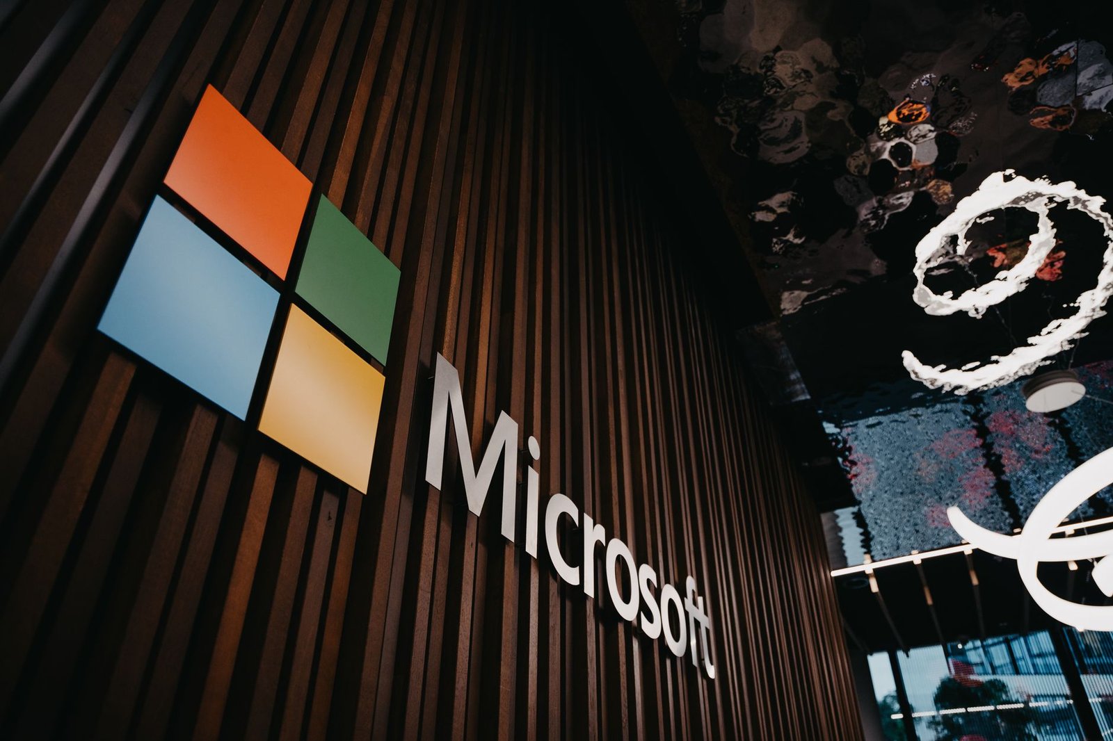 Microsoft Surface Laptop