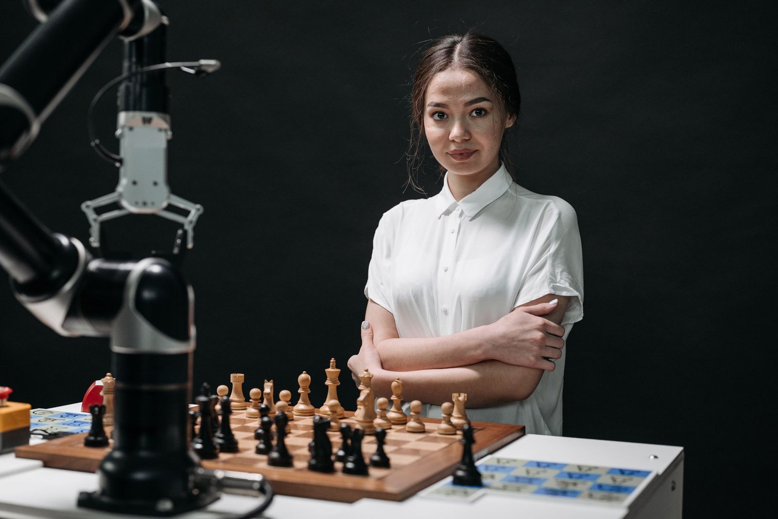 humanoid robots strike