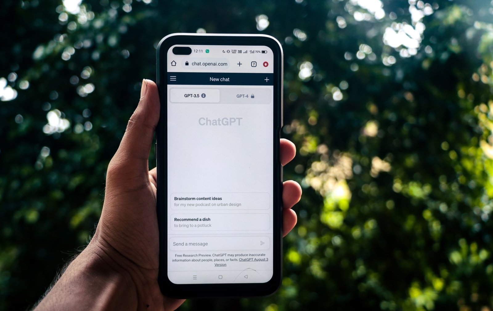 Claude chat privacy