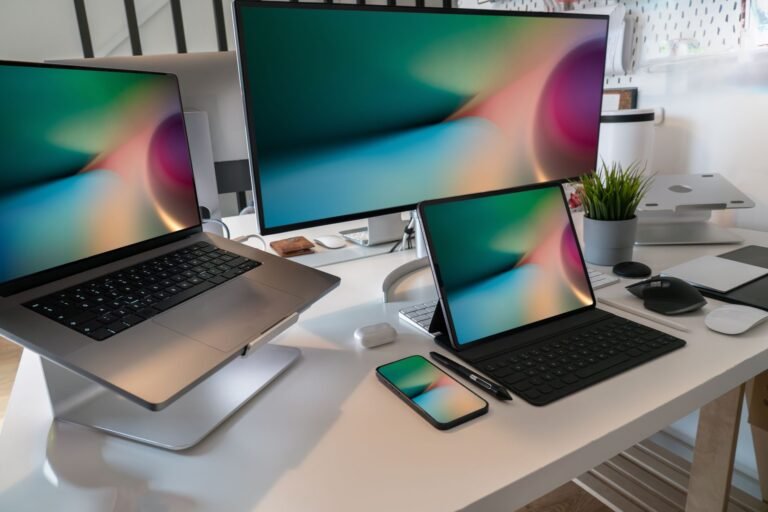 Anthropic Unveils Cowork: AI Desktop Agent for Everyone