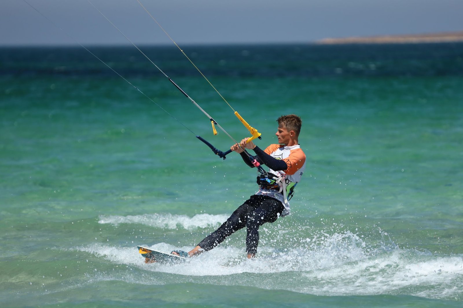 Kitesurf browser AI