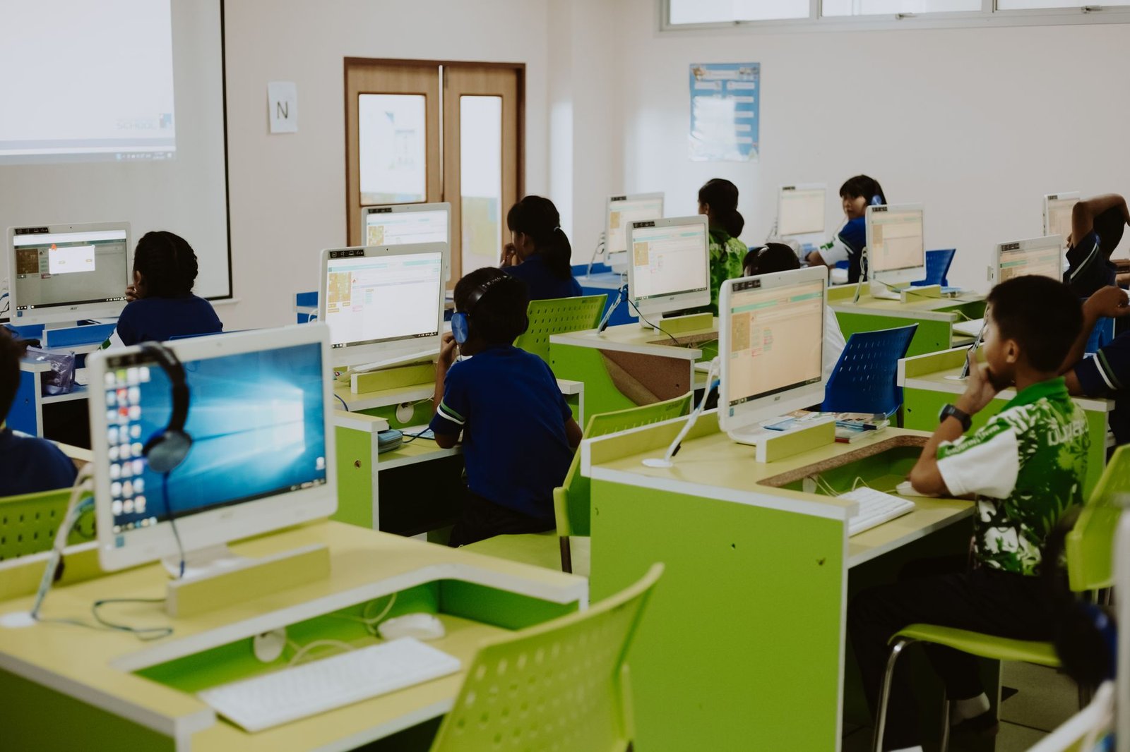 Google Gemini student hub