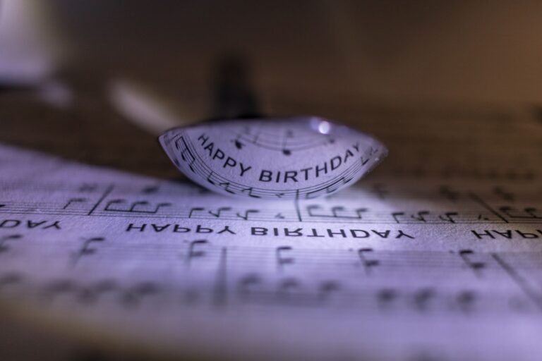 Suno Introduces Watermarks to Protect AI-Generated Music Suno Introduces Watermarks to Protect AI-Generated Music