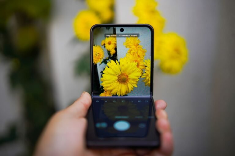 Explore the 5 Best Folding Phones of 2026